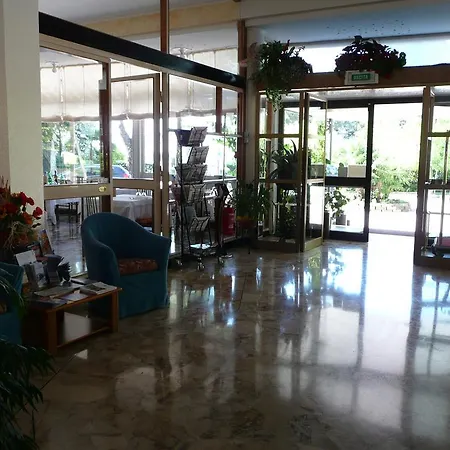 Splendid Hotel 3*